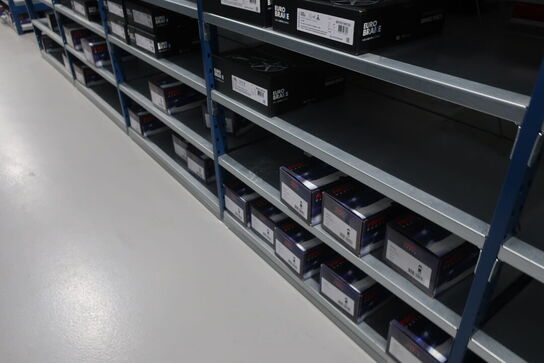 30 fag lagerreoler med indhold