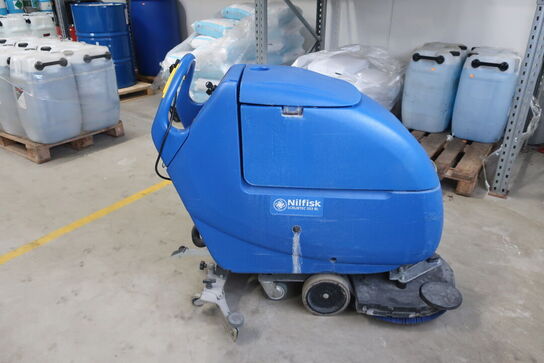 Gulvvaskemaskine NILFISK SCRUBTEC 553 BL