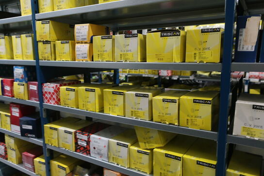 20 fag lagerreoler med indhold