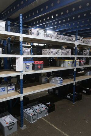 5 fag lagerreol uden indhold