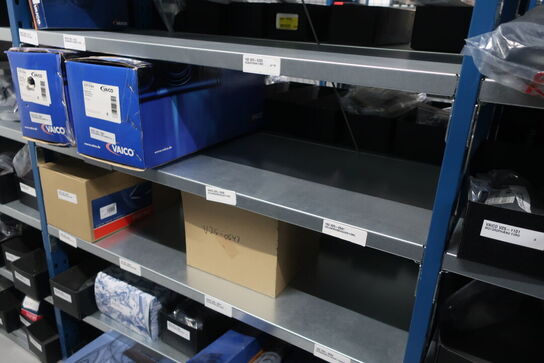 12 fag lagerreol med indhold