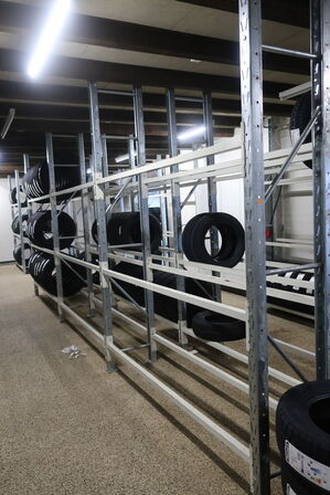 28 fag dækreoler uden indhold