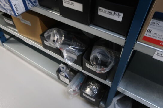 12 fag lagerreol med indhold