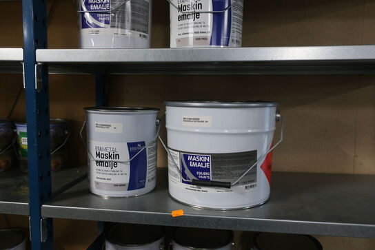 2 fag lagerreoler med indhold