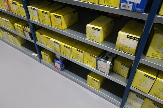 20 fag lagerreoler med indhold