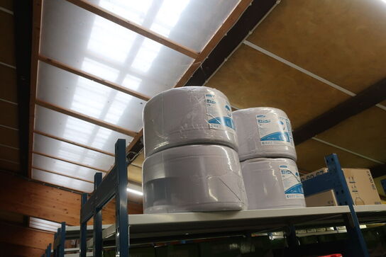 12 fag lagerreoler med indhold 