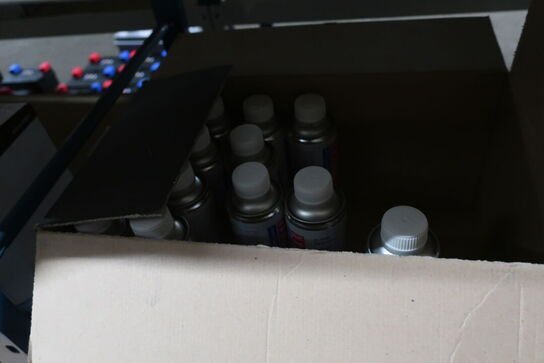 5 fag lagerreol med indhold