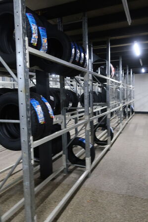 40 fag dækreoler uden indhold 