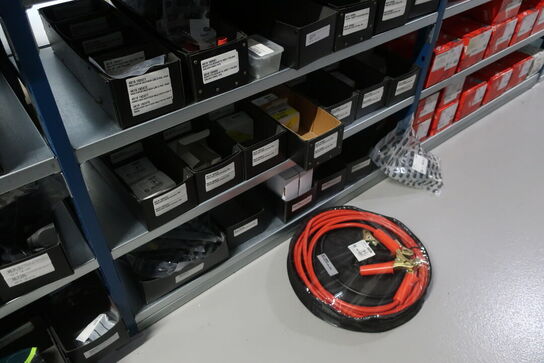 12 fag lagerreol med indhold