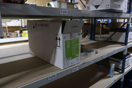 10 fag lagerreol med indhold