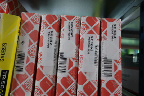 28 fag lagerreoler med indhold