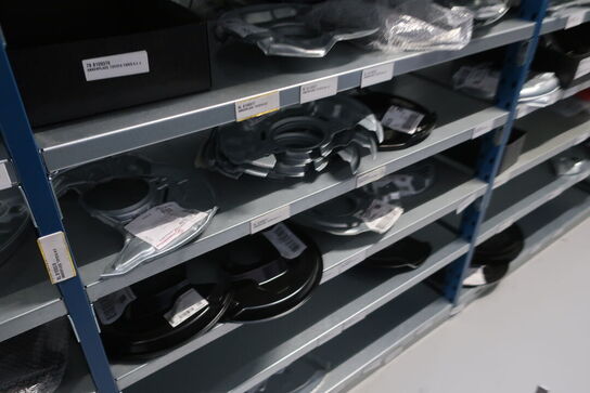 22 fag lagerreoler med indhold