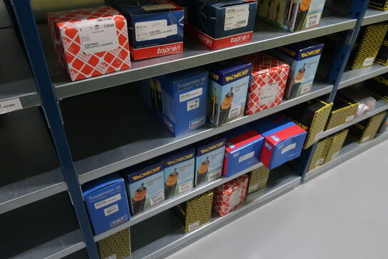 24 fag lagerreoler med indhold