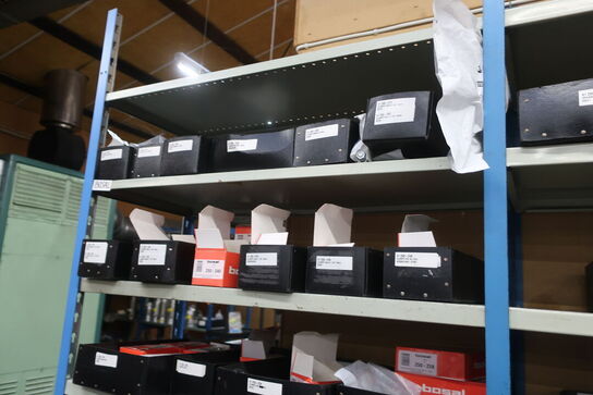 11 fag lagerreol med indhold