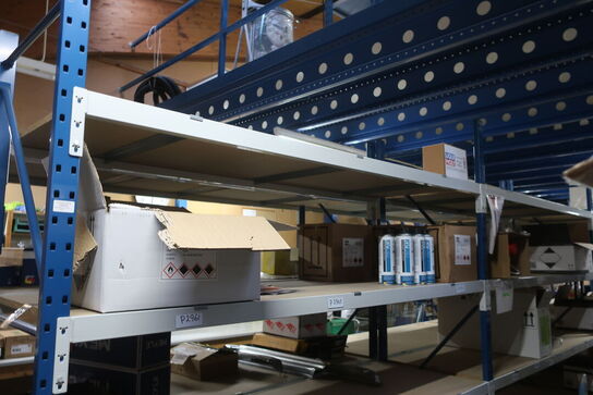 10 fag lagerreol med indhold