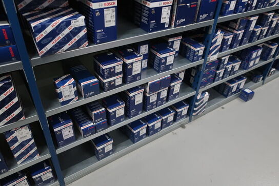 20 fag lagerreoler med indhold