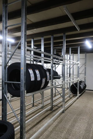 28 fag dækreoler uden indhold