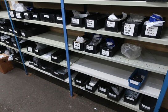 11 fag lagerreol med indhold