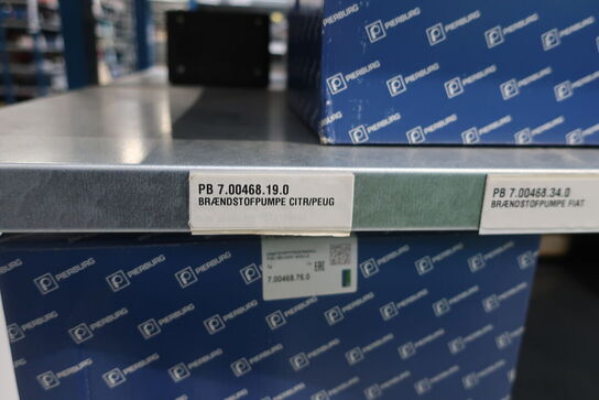 12 fag lagerreol med indhold