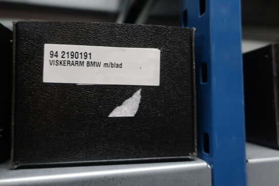 12 fag lagerreol med indhold