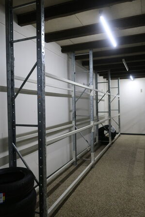 28 fag dækreoler uden indhold