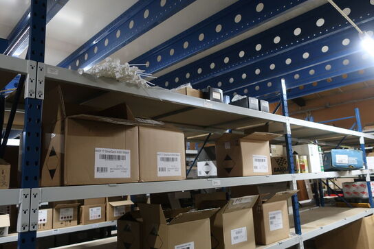 10 fag lagerreol med indhold