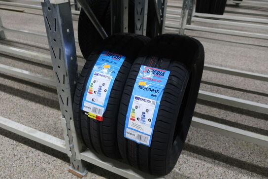 2 stk. dæk SUPERIA 195/60R15 88V