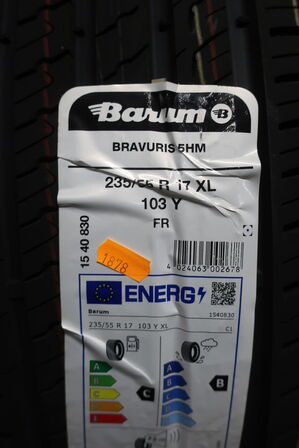 Dæk BARUM 235/55R 17 XL 103 Y