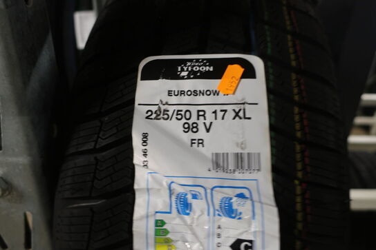 Dæk BARUM 225/50 R 17 XL