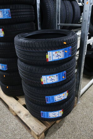 4 stk. dæk SUPERIA 245/45R19 102W XL 