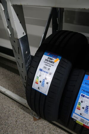 4 stk. dæk SUPERIA 225/55R17 101W