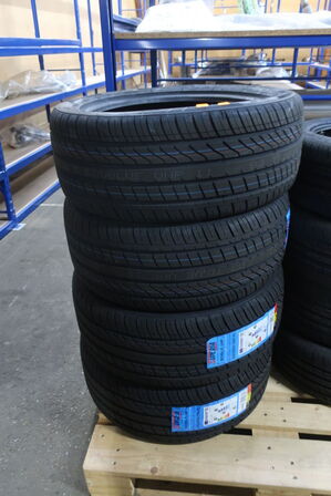 4 stk. dæk SUPERIA 245/45R18 100W XL