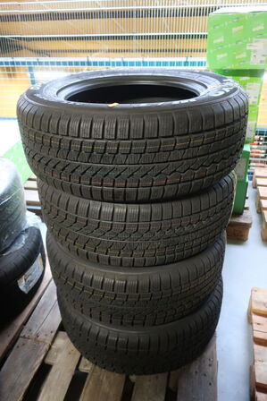 4 stk. dæk TOYO 235/60R16HOCTO 