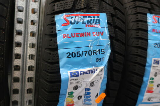 5 stk. dæk SUPERIA 205/70R15 96T