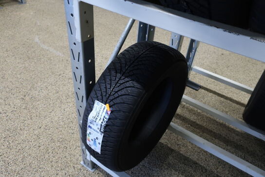 4 stk. dæk YOKOHAMA 215/60R16 99H