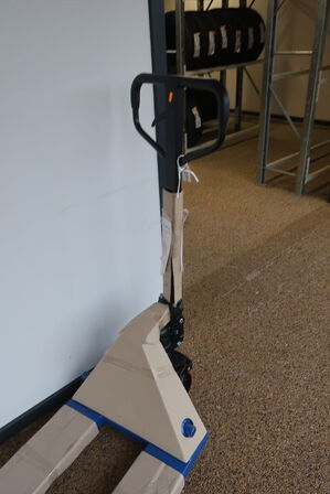 Palleløfte 2500 kg. 