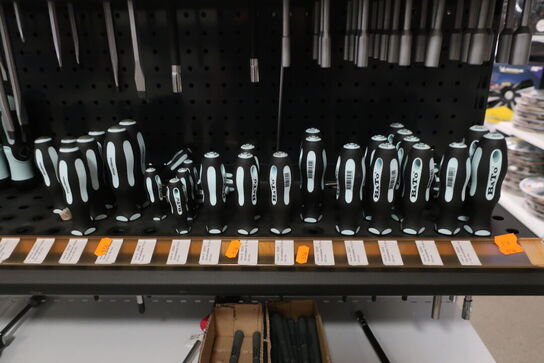 Diverse skruetrækkere BATO 