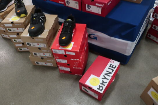 Sikkerhedssko samt hjelme 