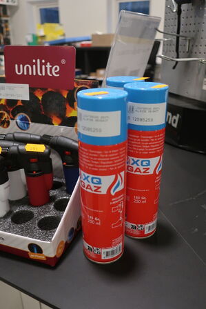 Målebånd, ligthere m.v. 