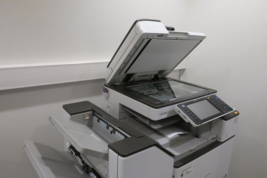 Printer RICOH MP C3003