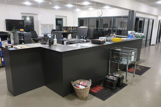 Butiksdisk uden indhold 