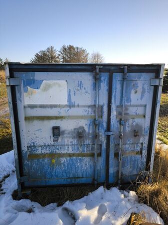 8 fods container med indhold