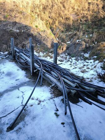 Stativ med div. Slanger samt rør