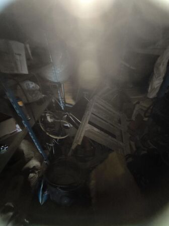 40 fods container med stiger, varelager, div. Værktøj m.m.