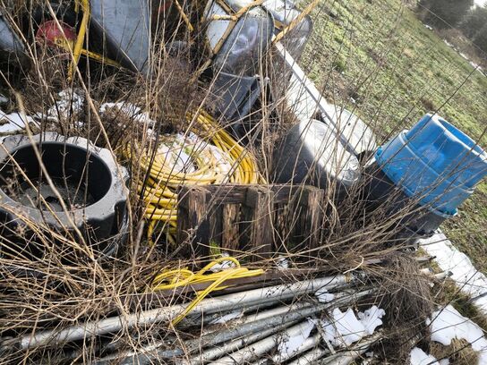 Div. Slanger, varelager m.m.