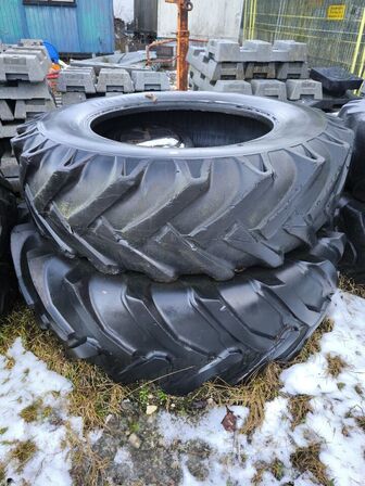 2 stk. dæk FIRESTONE 18.4-34