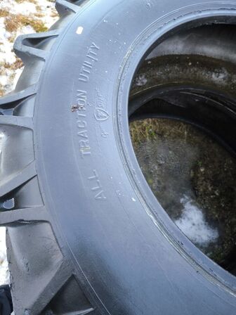 2 stk. dæk FIRESTONE 18.4-34