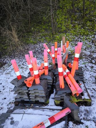 Div. Afspærringsstolper m.m.