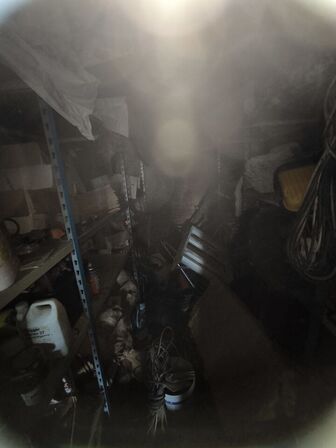 40 fods container med stiger, varelager, div. Værktøj m.m.