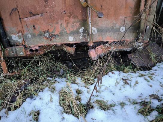 20 fods container med indhold